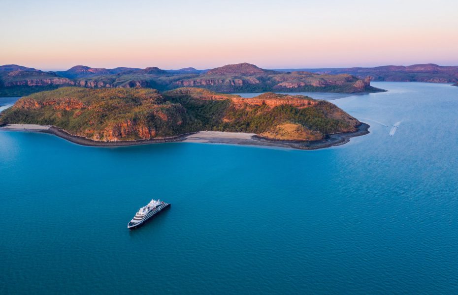 Cruising through the Outback in Australia: the full package for a true adventurer in Kimberley