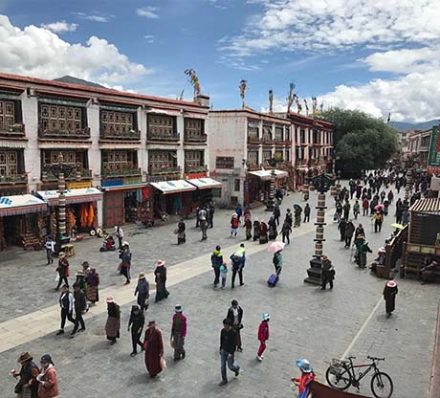 SHIGATSE / LHASA
