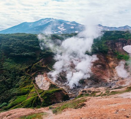 11 AUG 2026 (TUE) KAMCHATKA